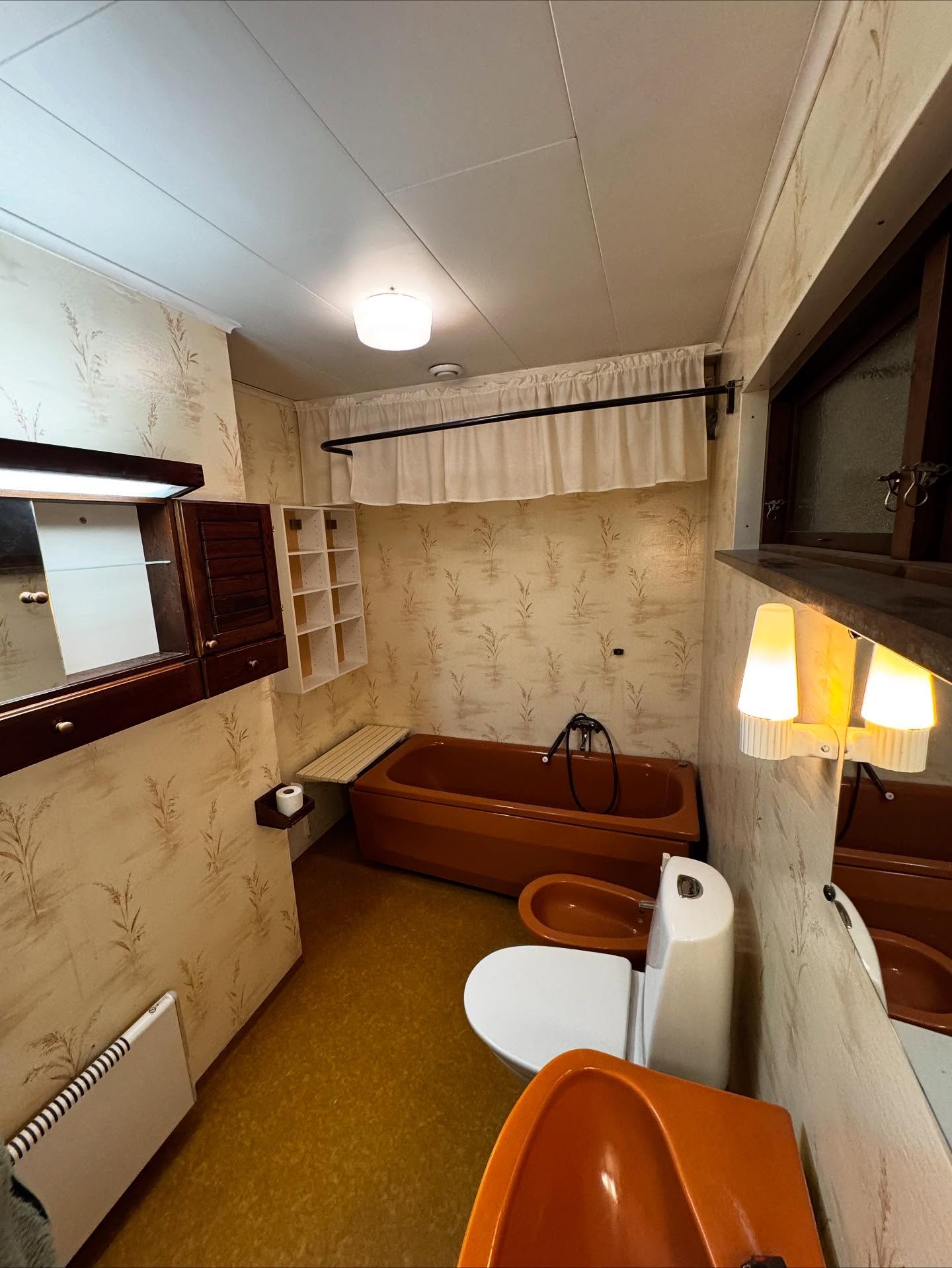 Badrumsrenovering — före